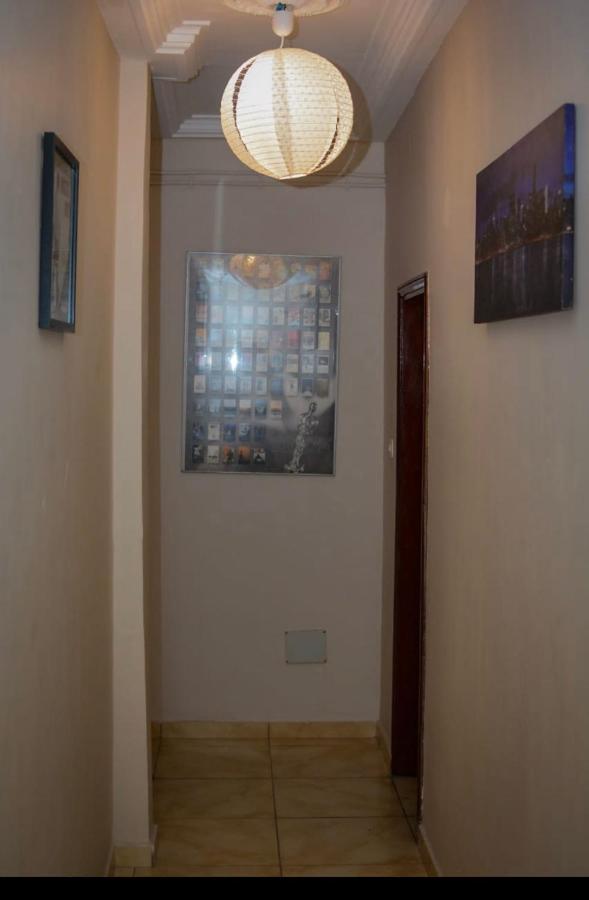 Appartement cosy goldy bonapriso Douala Esterno foto
